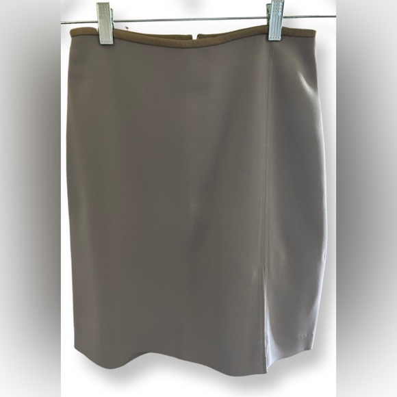 Absolu Paris Extraordinary Ensemble Suit - Picture 5 of 15